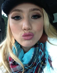 AJ Applegate Aj Applegate Anal Trekking 08