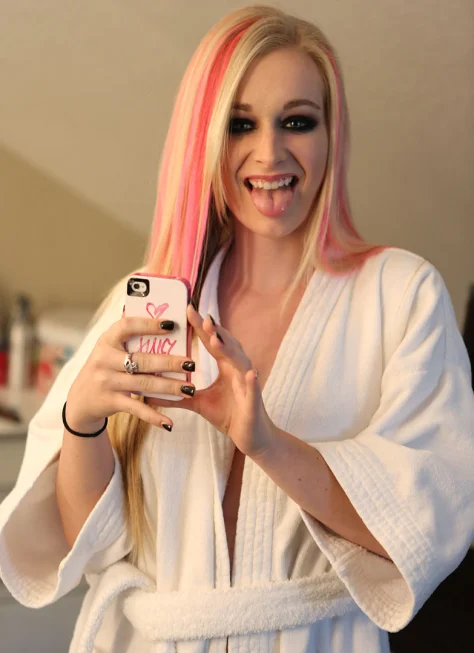 Avril vagine pop punk pussy 03