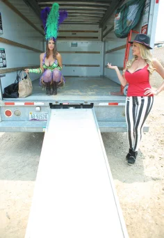 Brooklyn Chase Brooklyn Chase 500th 3 Of 3 03