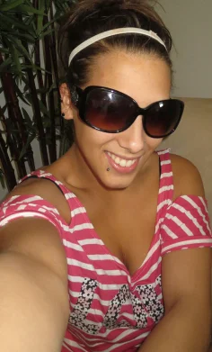 Natasha Vega Natasha Vega Moan 27