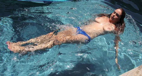 Sabrina taylor submerged sex 03