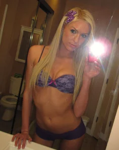 Victoria White Victoria White Birthday Looner 33